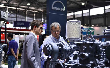 曼恩商用車在華推出全新V8燃氣發動機與V12柴油發動機，技術轉讓推動綠色動力發展